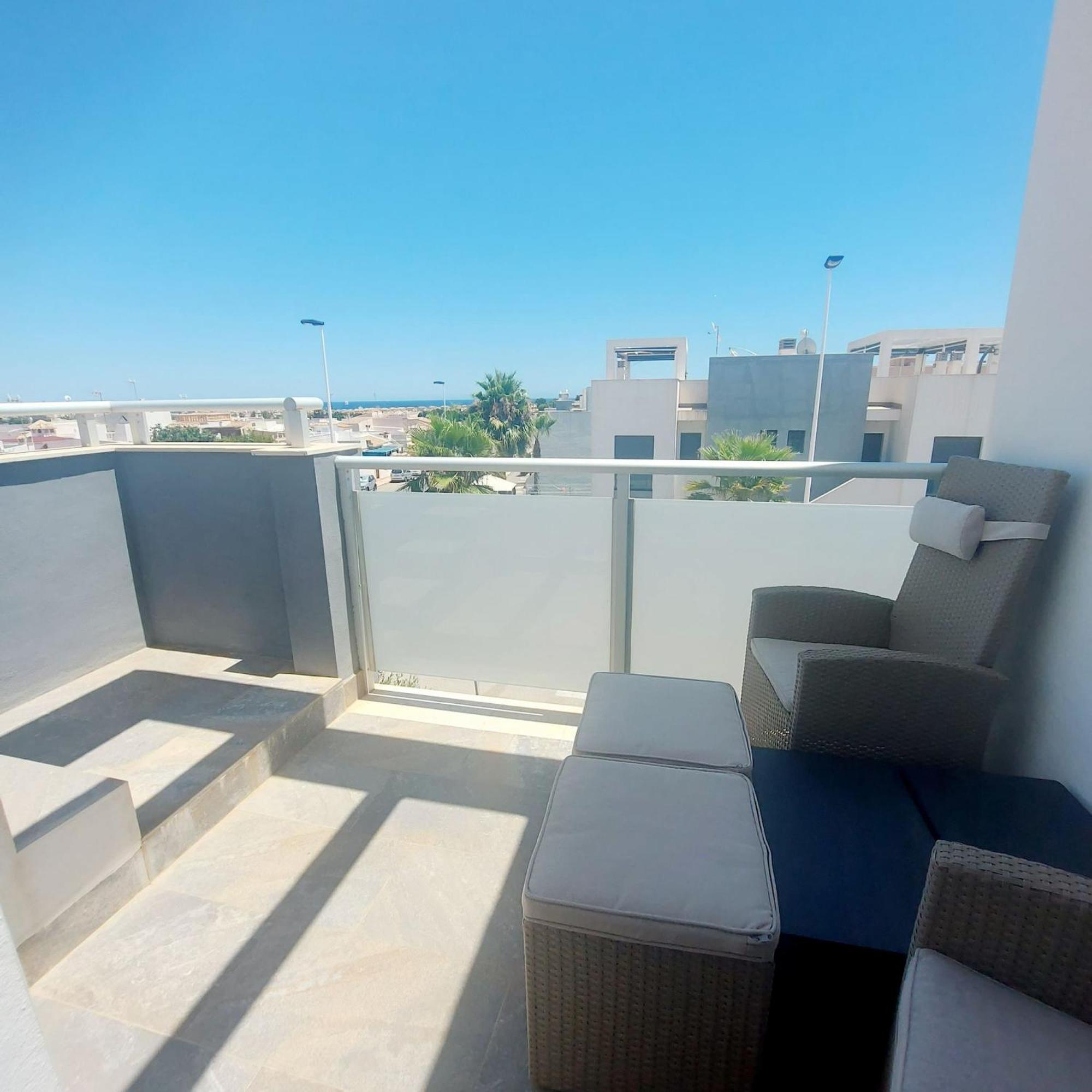 Property Punta Prima Amay Торрев'єха Екстер'єр фото