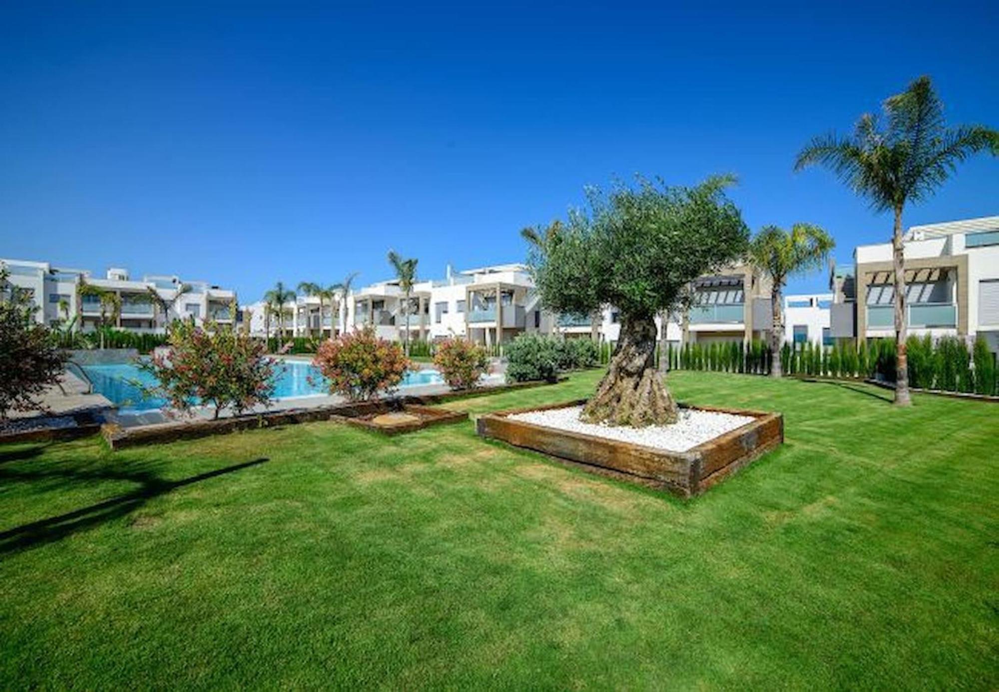 Property Punta Prima Amay Торрев'єха Екстер'єр фото