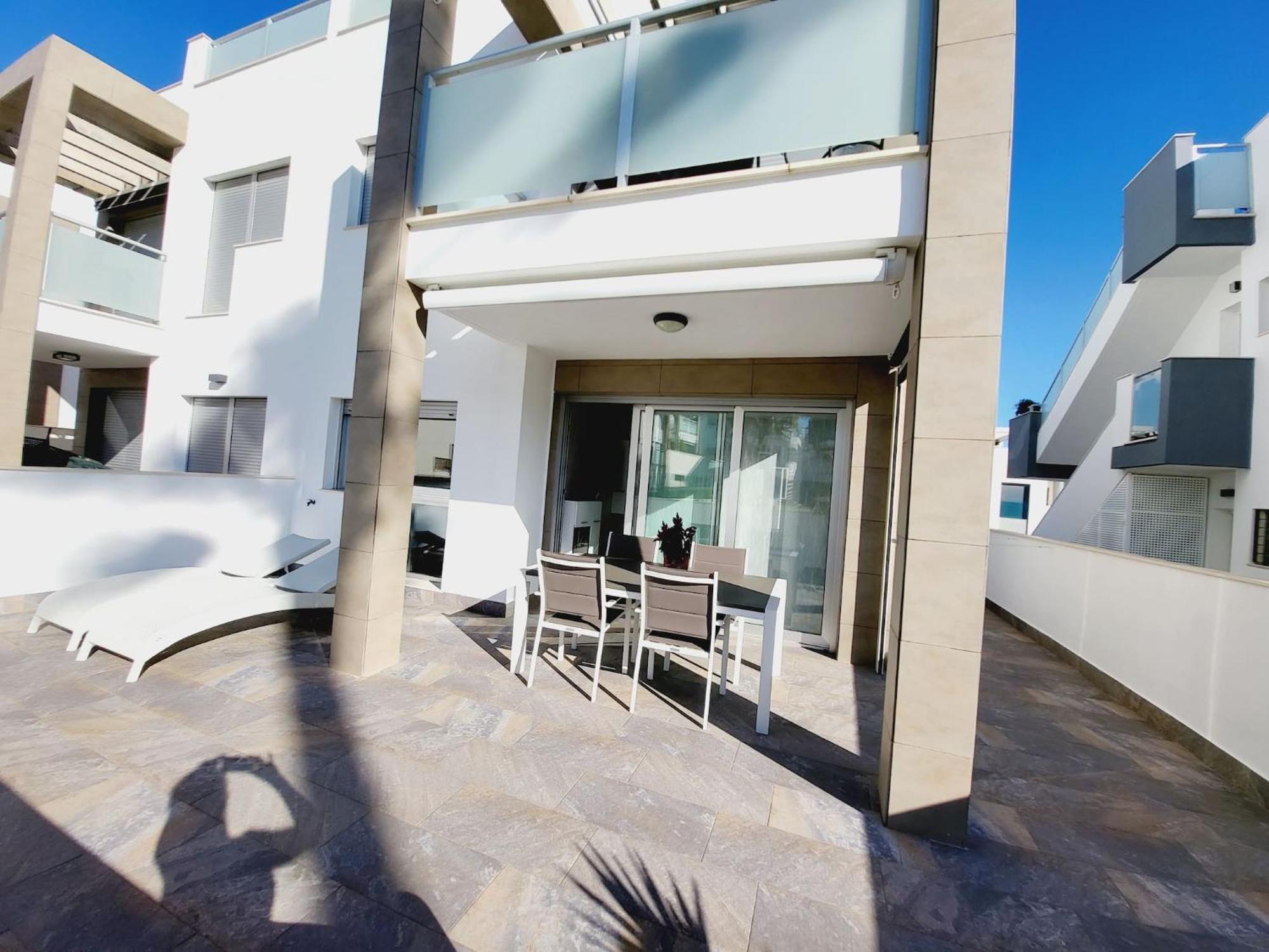 Property Punta Prima Amay Торрев'єха Екстер'єр фото